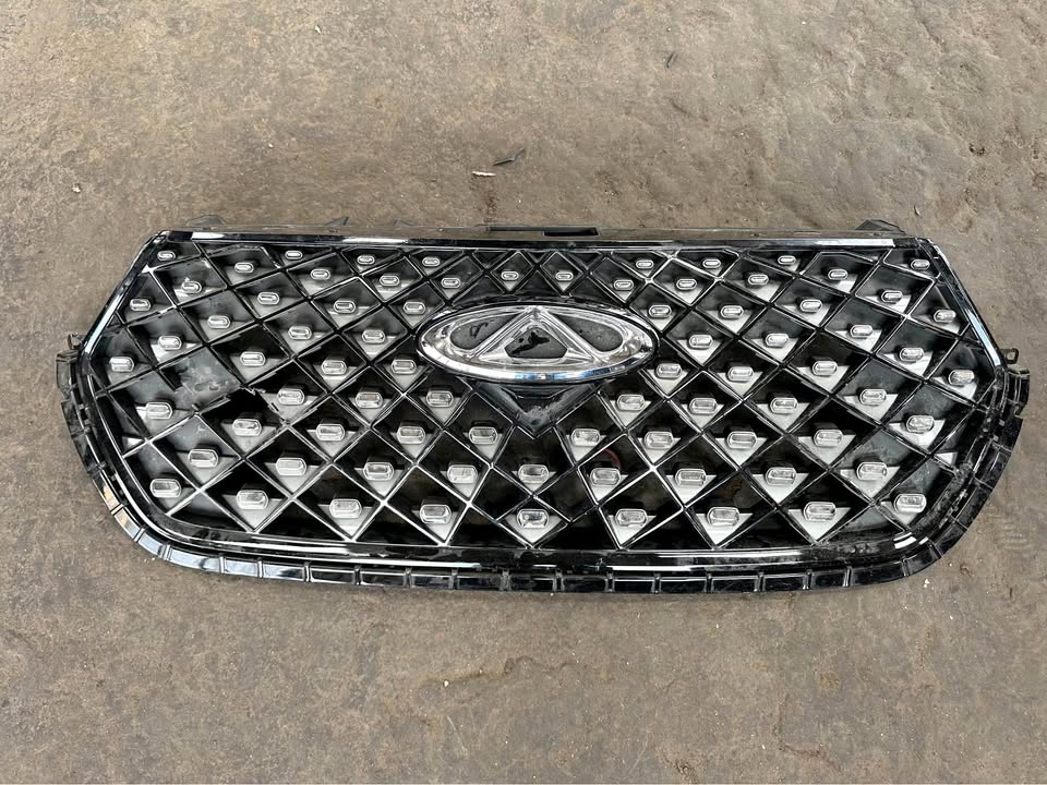 Chery pro 4 main grille - Private Seller Chery pro 4 main grille - Private Seller