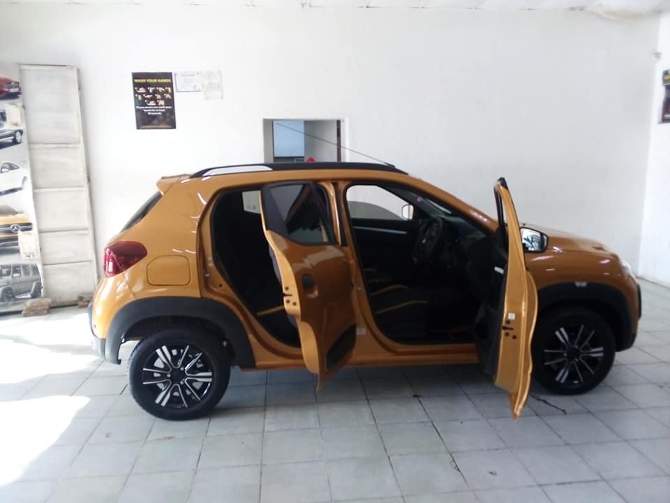 2022 RENULT KWID 1.0 DYNAMIC ACCIDENT FREE ORANGE REVERSE CAMERA, AUTOMATIC PETROL 2500KM