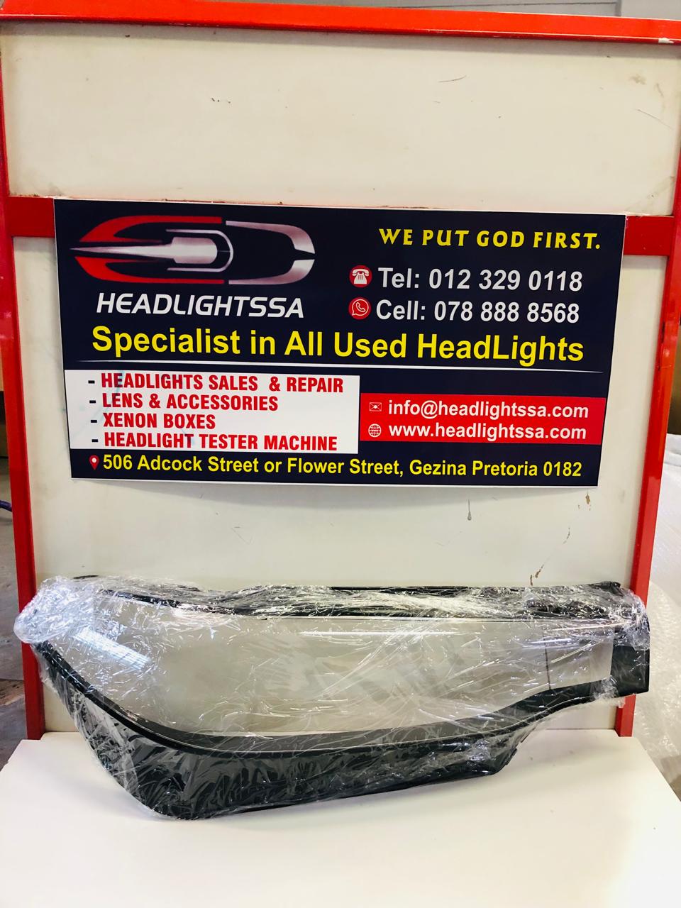 BMW G07 right side headlight replacement lens - Private Seller BMW G07 right side headlight replacement lens - Private Seller