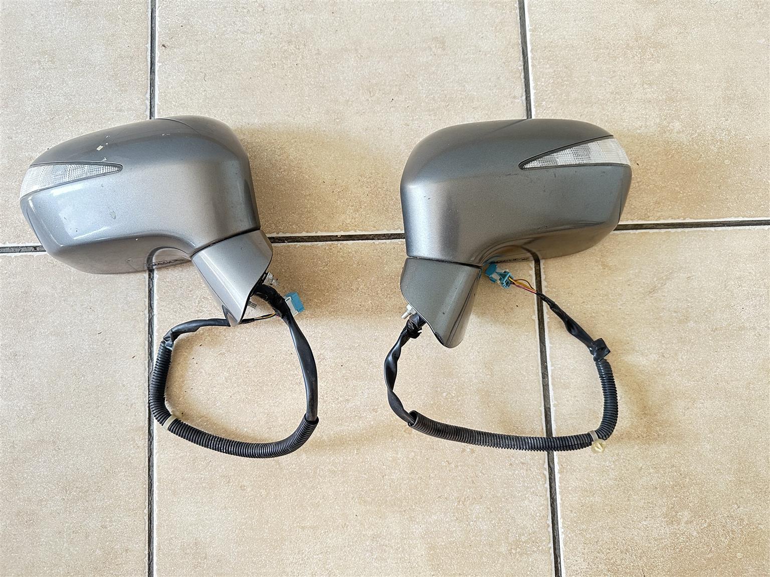 2010 Honda Civic Side View Mirror - Private Seller 2010 Honda Civic Side View Mirror - Private Seller
