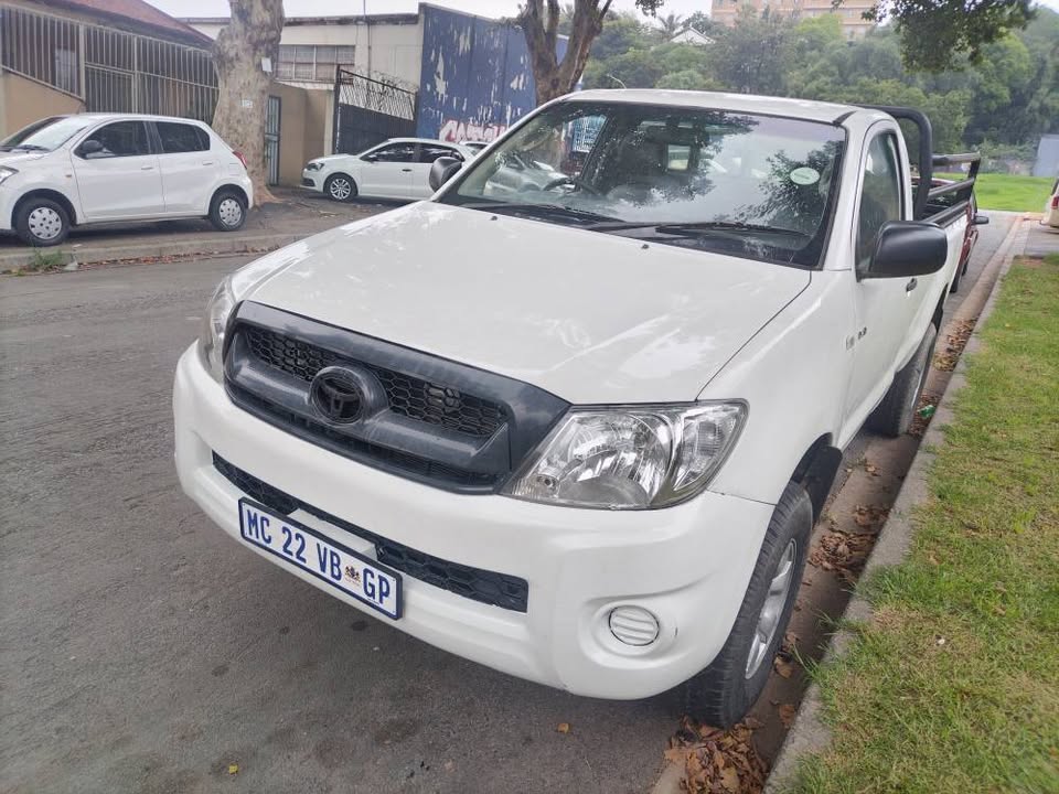 2011 Toyota hilux single cab 2.5 d4d 4X4
