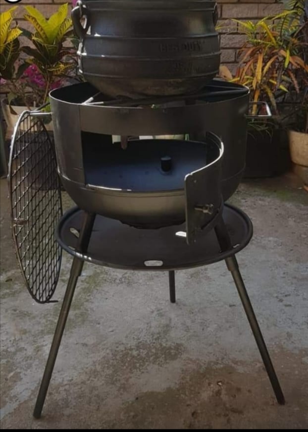 Reinforced Fire Pot Cooker | Junk Mail Marketplace