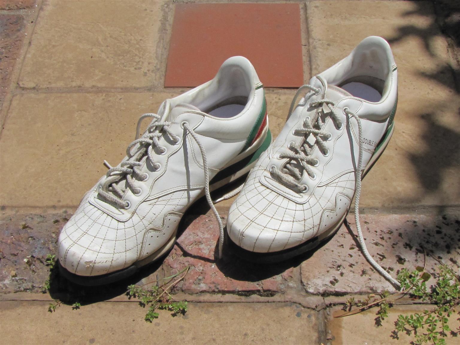 GOLF SHOES - | Junk Mail