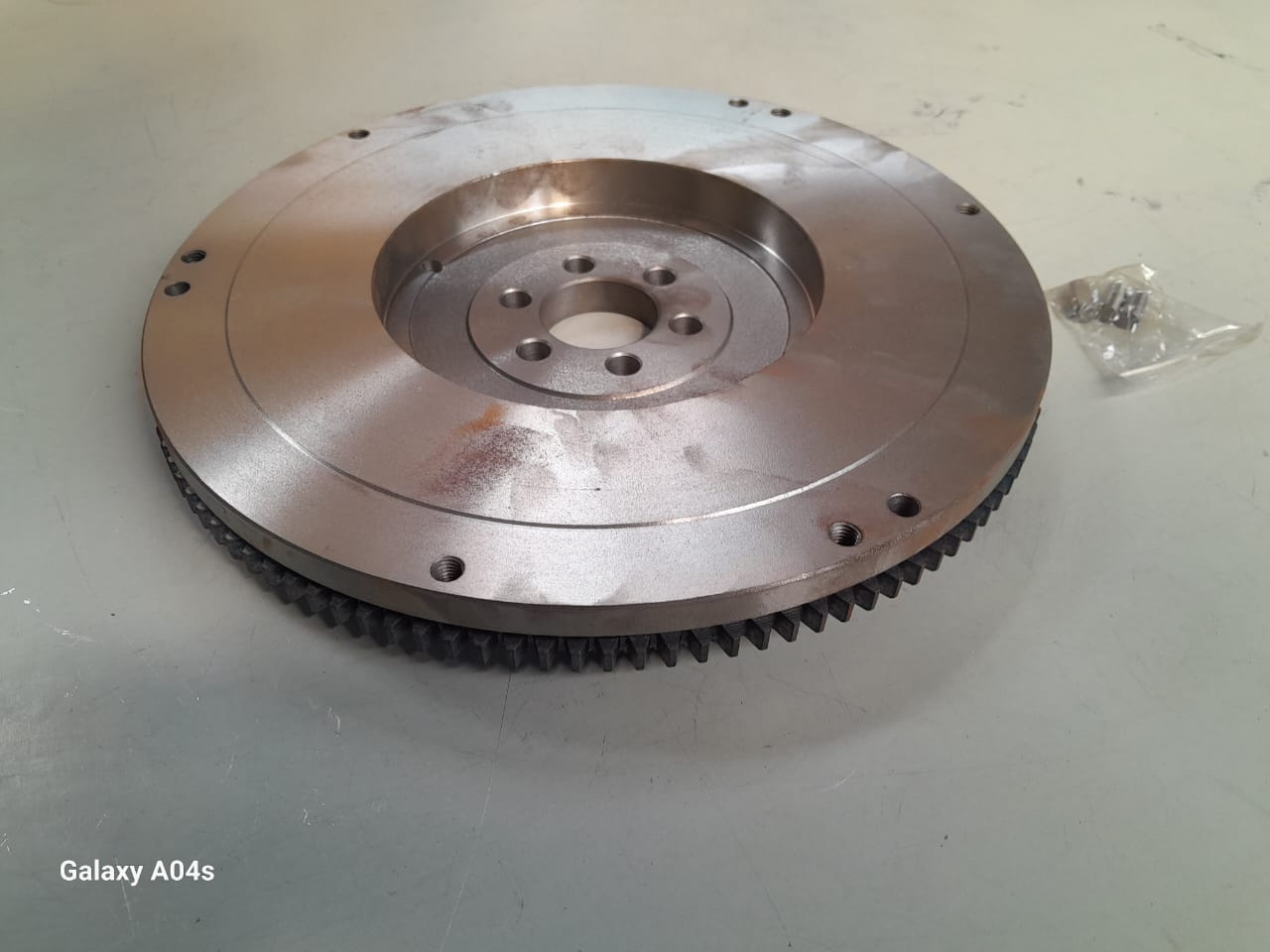 TOYOTA HILLUX 3.0L (5L ENGINE) FLYWHEEL FOR SALE - Private Seller