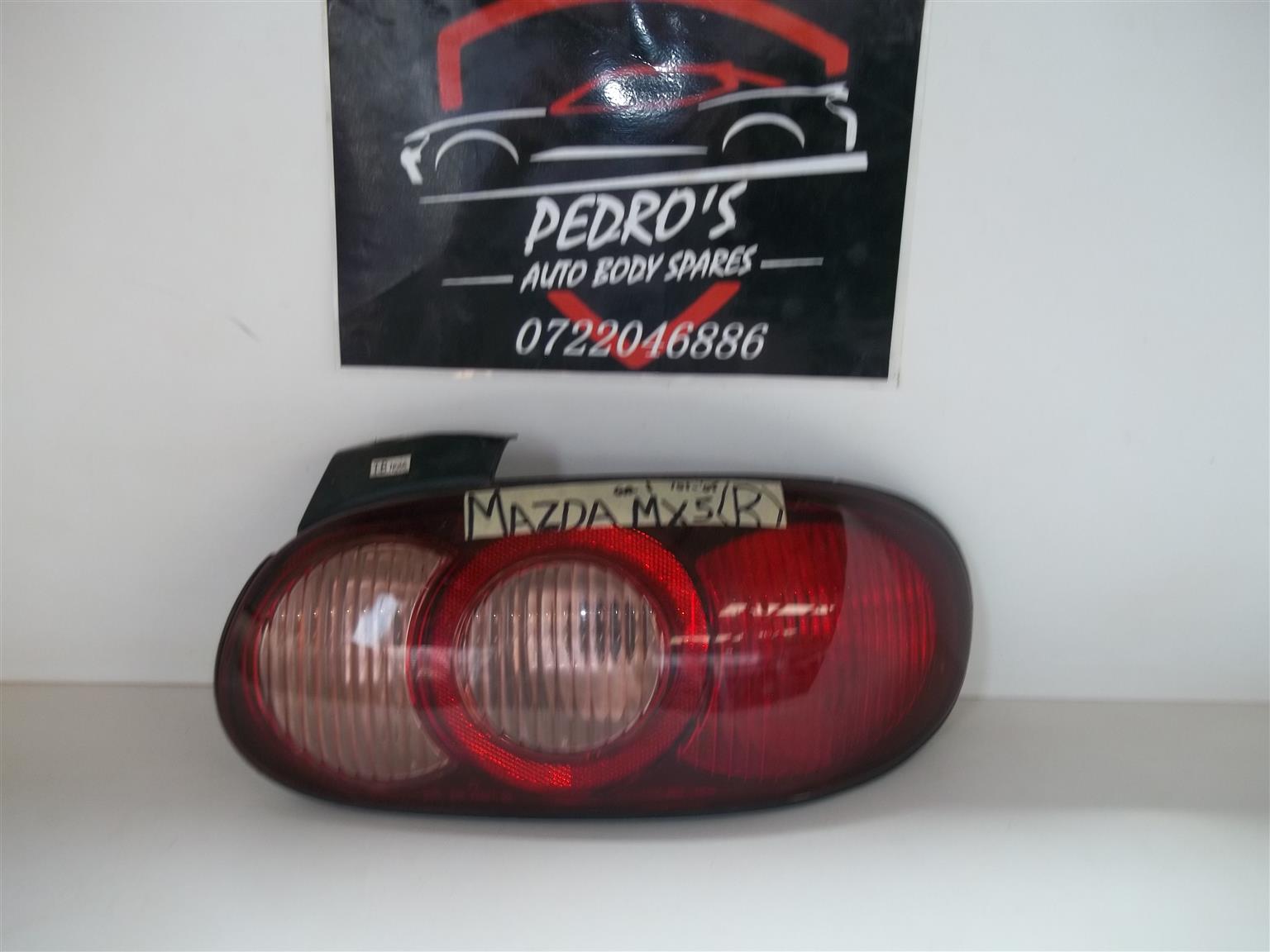 Mazda MX5/Miata ('01-'05) tail light (Right) - Private Seller Mazda MX5/Miata ('01-'05) tail light (Right) - Private Seller
