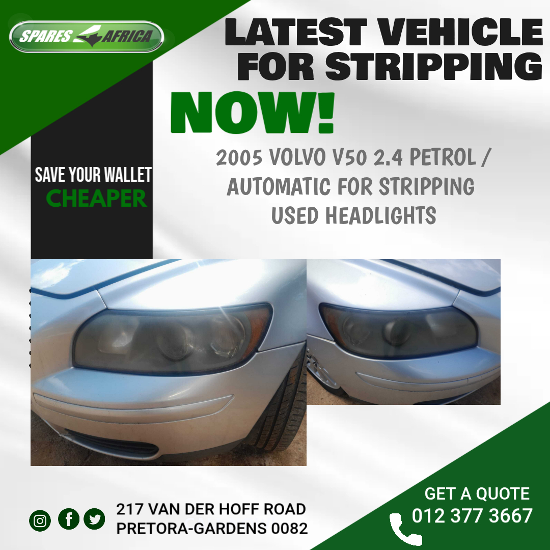 2005 VOLVO V50 2.4 USED HEADLIGHT - Private Seller 2005 VOLVO V50 2.4 USED HEADLIGHT - Private Seller