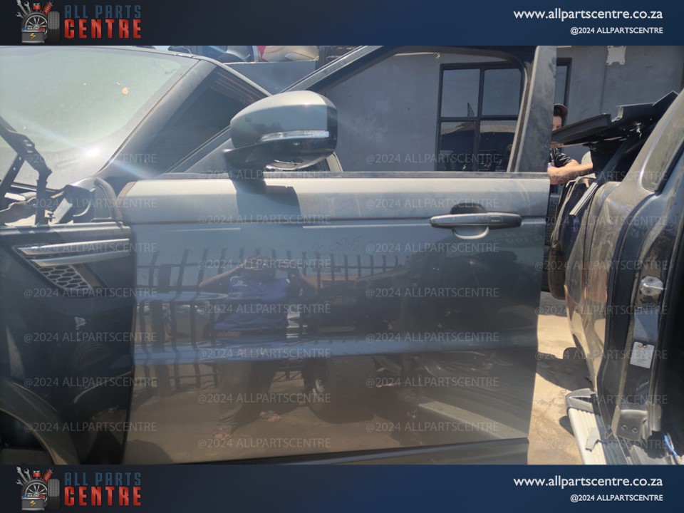 2018 range rover sport 3.0 door shell for sale - Private Seller 2018 range rover sport 3.0 door shell for sale - Private Seller