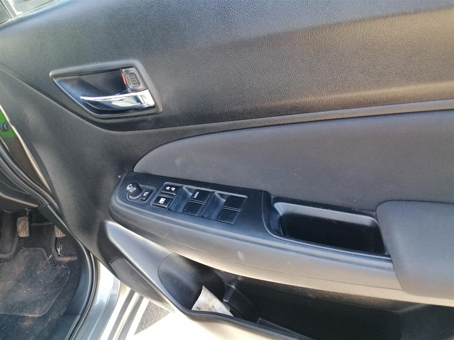 2024 SUZUKI DZIRE 1.2 MANUAL TRANSMISSION IN EXCELLENT CONDITION SERVICE BOOK