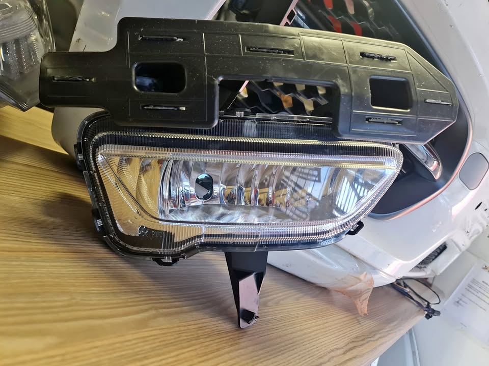 2022 GWM P SERIES FOGLIGHT RIGHT SIDE FOR SALE SUPER CLEAN - Private Seller 2022 GWM P SERIES FOGLIGHT RIGHT SIDE FOR SALE SUPER CLEAN - Private Seller