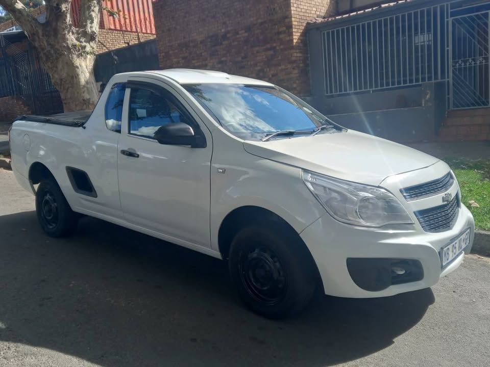 2015 Chevrolet Utility 1.4 Petrol, 85000kms, 95k White.
