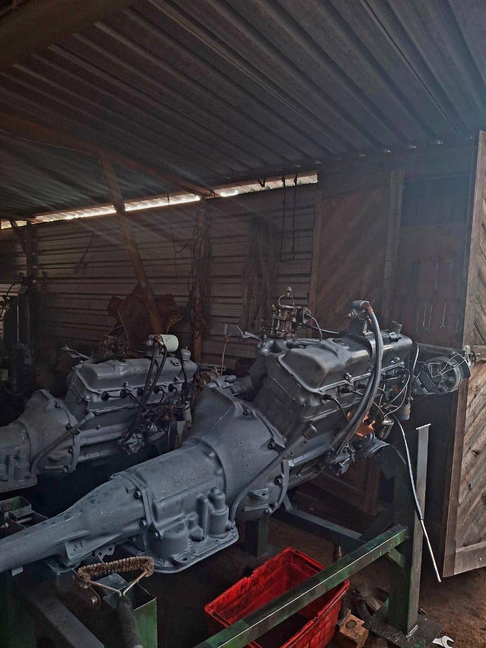 Chrysler valiant 3.7 slant six 225 engine