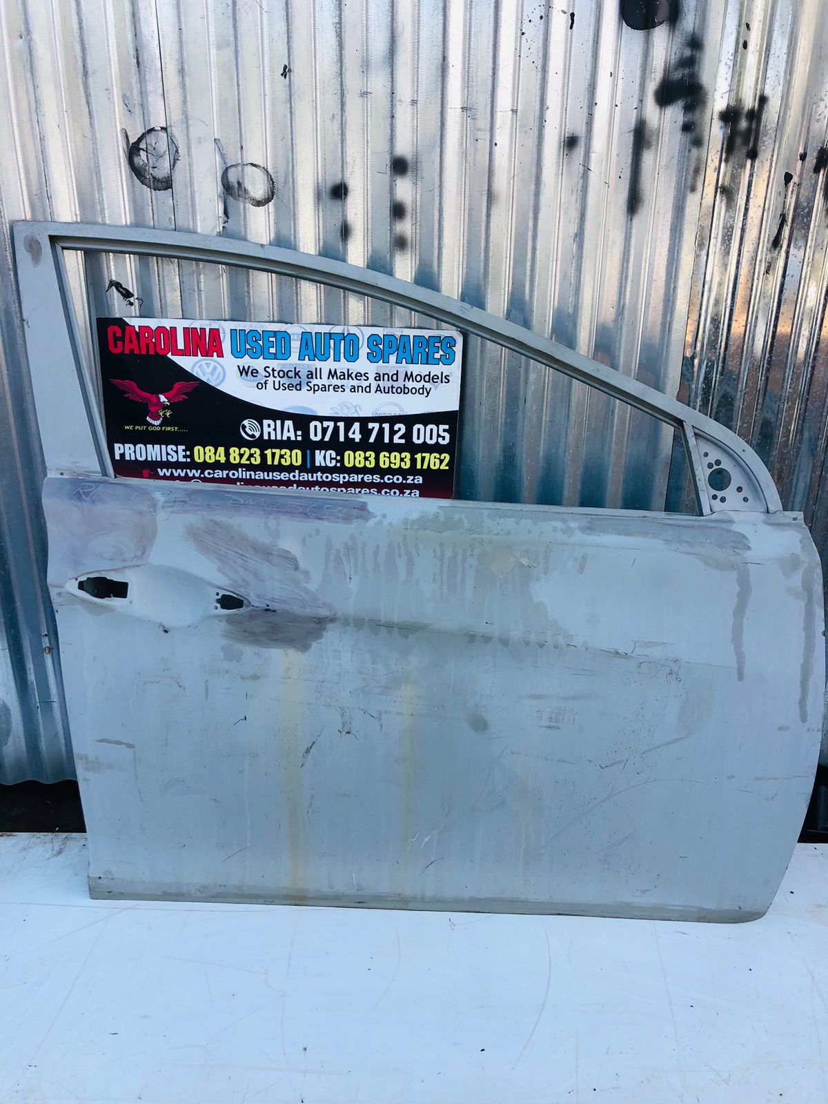Hyundai Elantra Right Hand Front Door - Private Seller Hyundai Elantra Right Hand Front Door - Private Seller