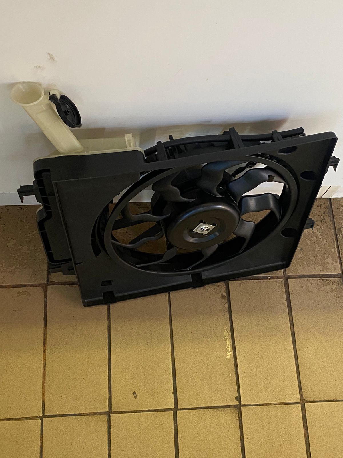 2023 HYUNDAI i10 RADIATOR FAN AVAILABLE FOR SALE - Private Seller 2023 HYUNDAI i10 RADIATOR FAN AVAILABLE FOR SALE - Private Seller