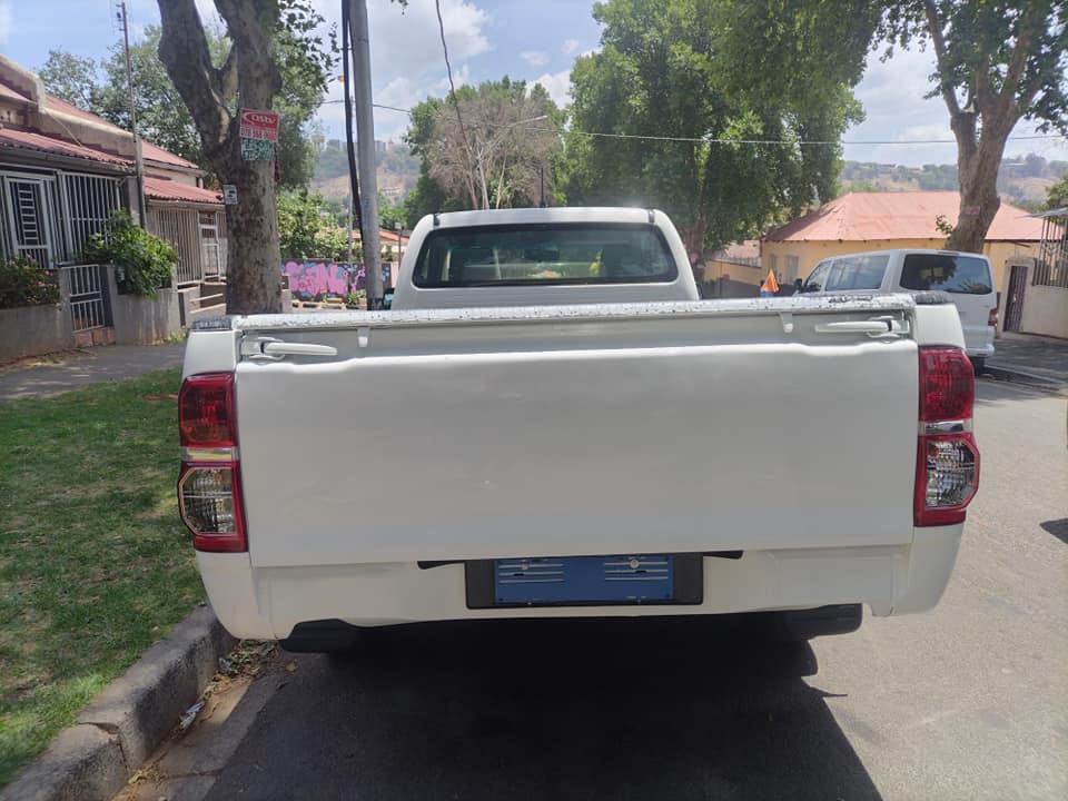 2016 Toyota hilux single cab 2.5 d4d