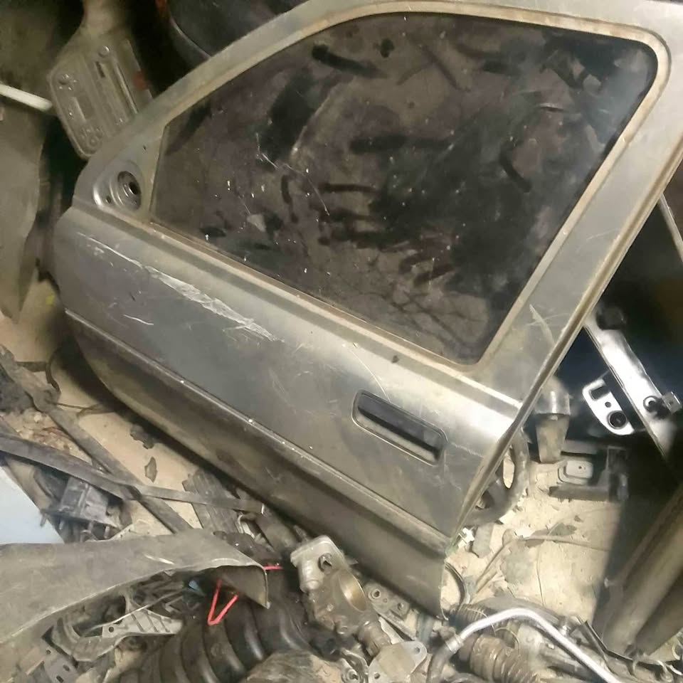 FreeLander 1 complete Left Front Door FreeLander 1 complete Left Front Door