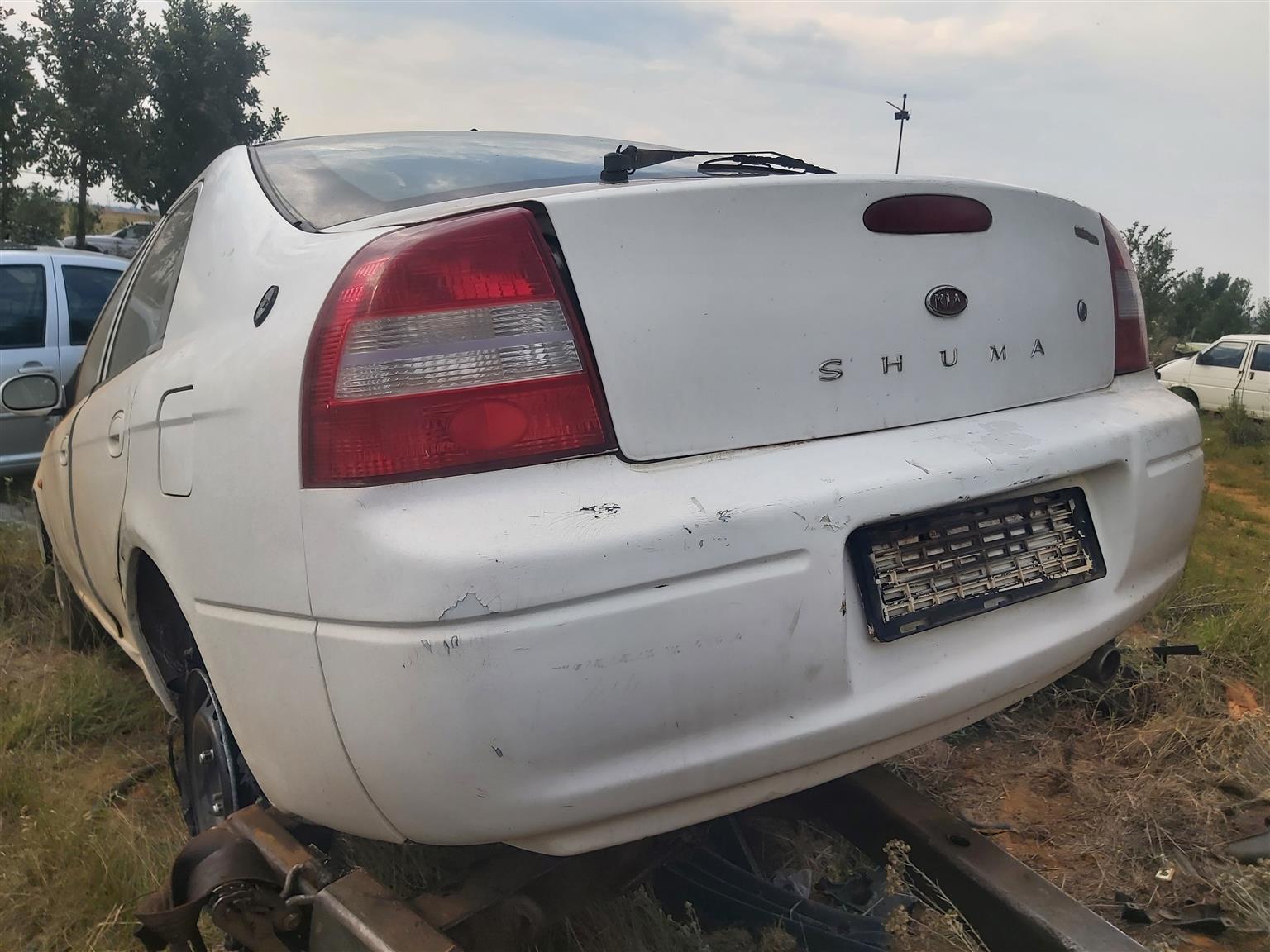 Kia shuma 2001 parts - Private Seller Kia shuma 2001 parts - Private Seller