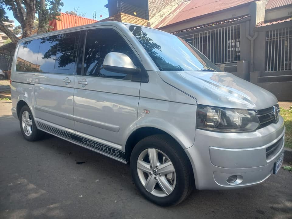 2012 VW CARAVELLE VAN 2.0 TDI DIESEL, AUTOMATIC, SILVER COLOR, MILEAGE 158000KMS