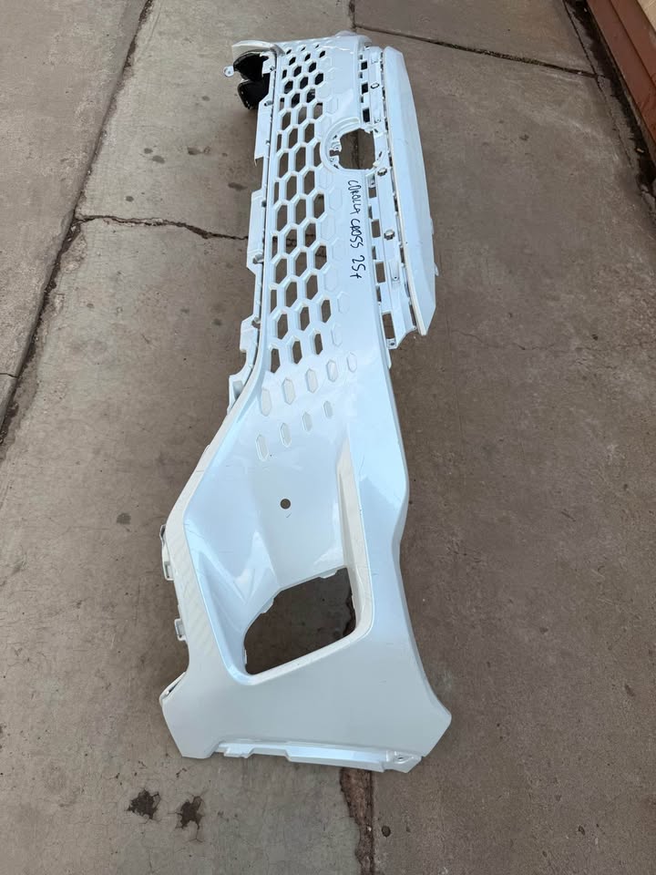 Toyota Corolla Cross Facelift Front Bumper - Private Seller Toyota Corolla Cross Facelift Front Bumper - Private Seller