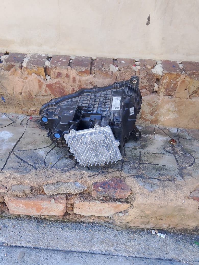 Land Rover Defender headlights. - Private Seller