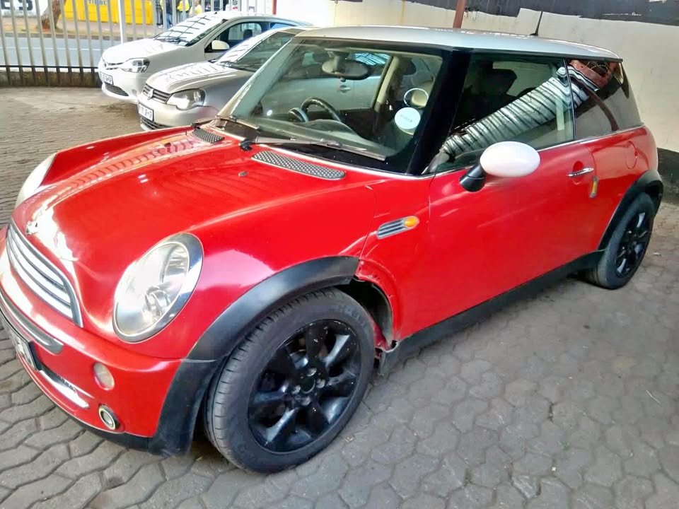 Mini Cooper Model 2006