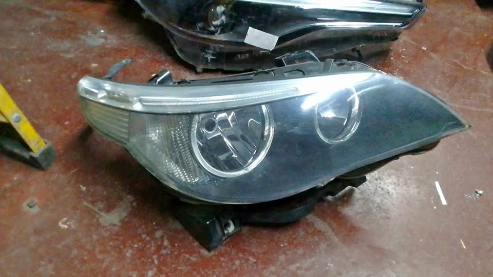 BMW E60 headlights - Private Seller BMW E60 headlights - Private Seller