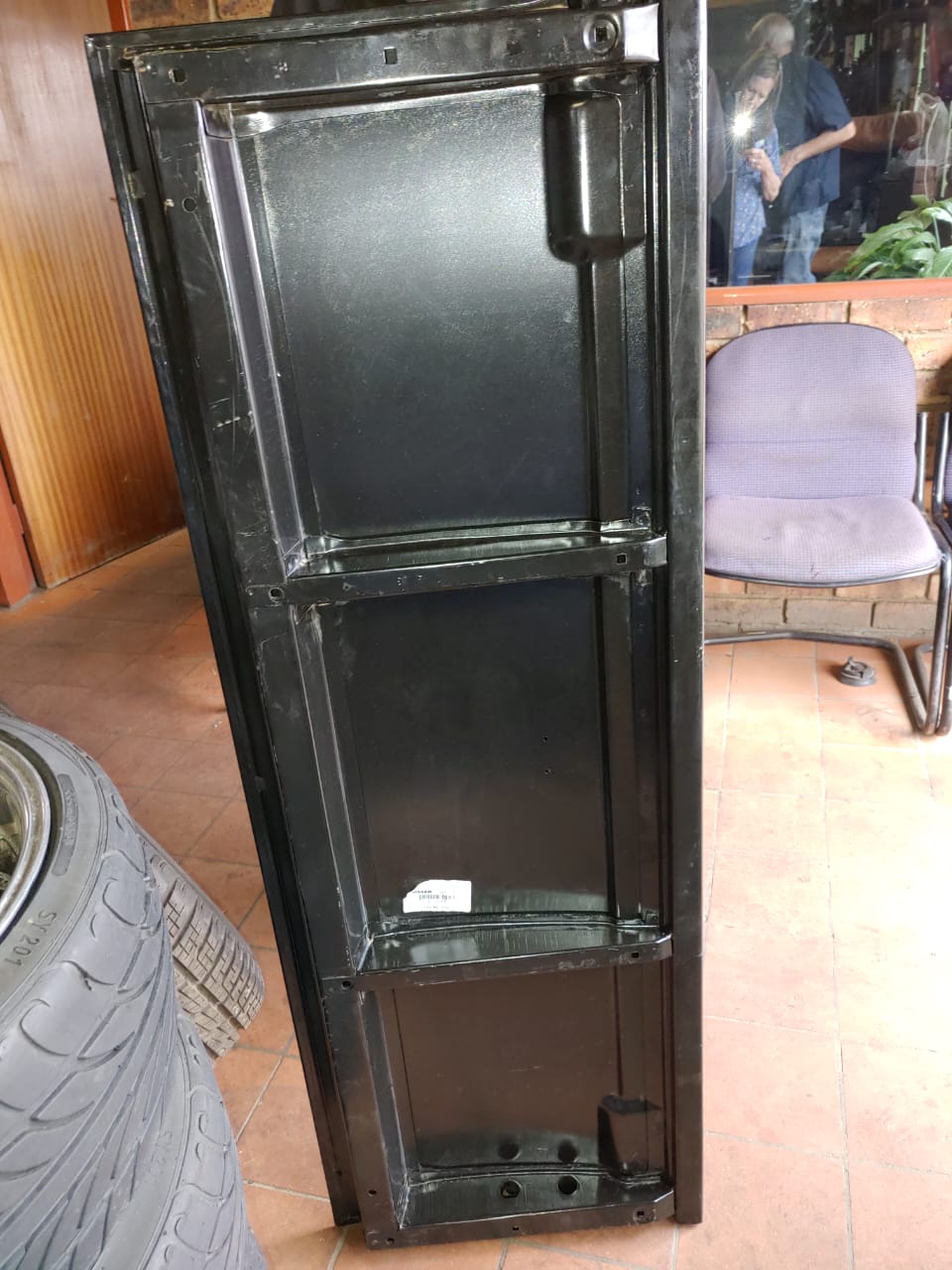 NISSAN NP 300 TAILGATE FOR SALE BRAND NEW