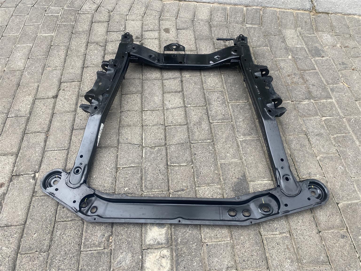 2024 NISSAN NP200 SUBFRAME FOR SALE. IN PRISTINE CONDITION - Private Seller