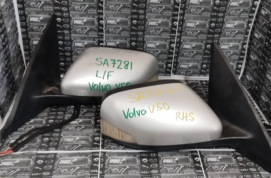 USED DOOR MIRRORS FOR SALE VOLVO V50 - Private Seller USED DOOR MIRRORS FOR SALE VOLVO V50 - Private Seller