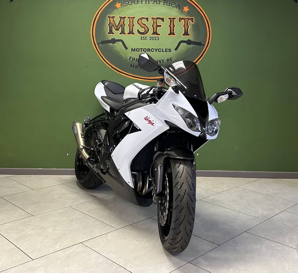 2010 Kawasaki ZX-10R - Private Seller