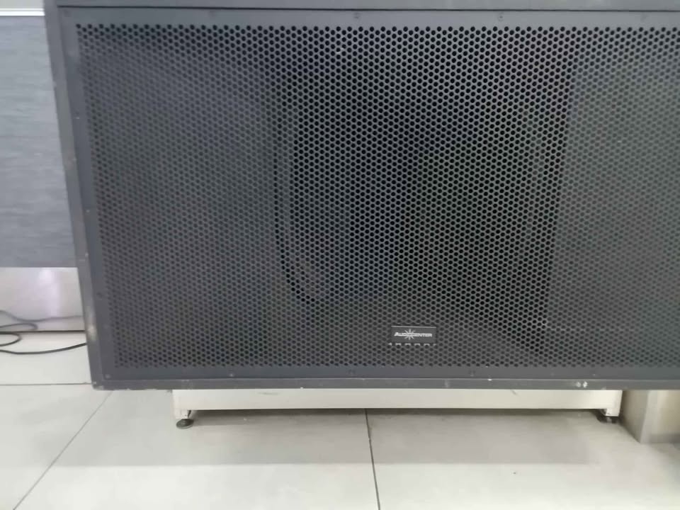 AUDIOCENTER DUAL 18" PASSIVE BASS BIN