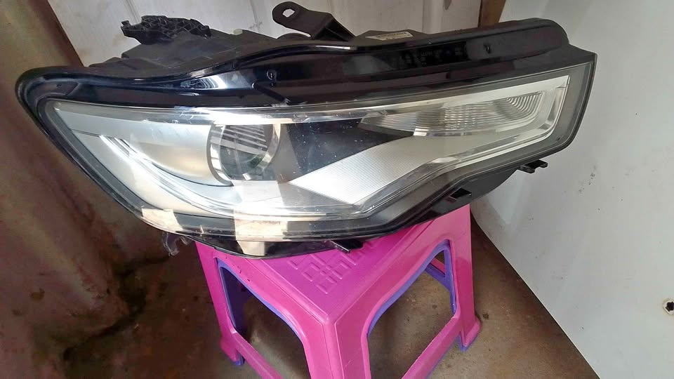 Audi A6 headlights - Private Seller Audi A6 headlights - Private Seller