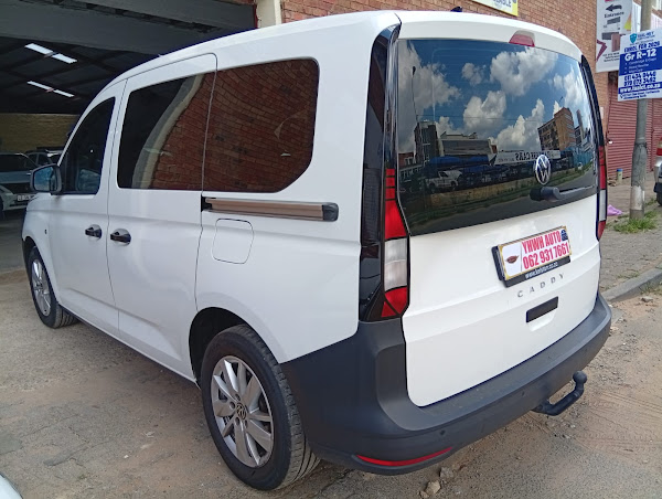 Used 2024 Volkswagen Caddy 1.6 crew bus - Private Seller Used 2024 Volkswagen Caddy 1.6 crew bus - Private Seller