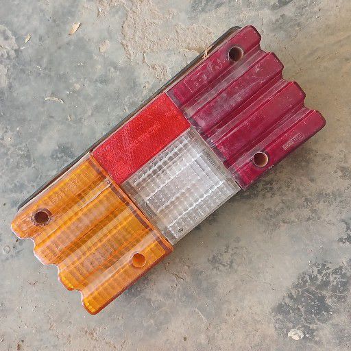 Hi Lux, tail light - Private Seller Hi Lux, tail light - Private Seller