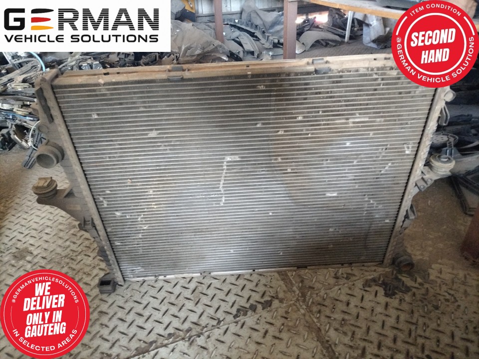Mercedes Benz vito radiator for sale - Private Seller Mercedes Benz vito radiator for sale - Private Seller