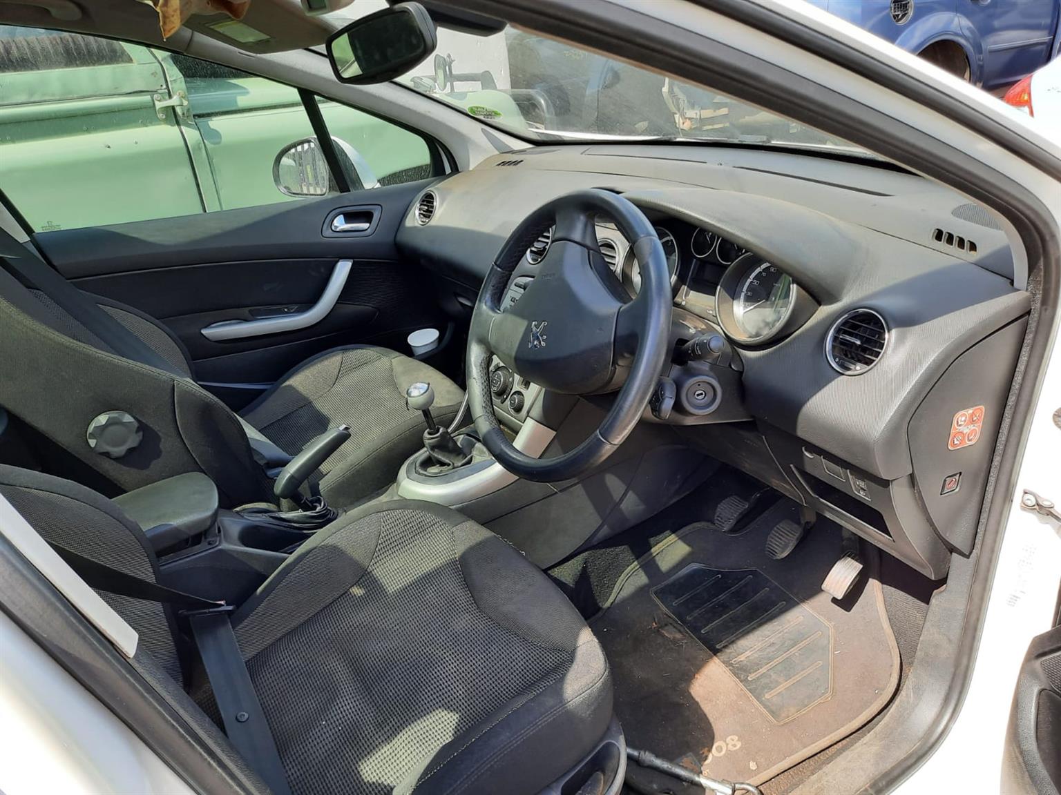 2009 Peugeot 308 1.6 T - Stripping for Spares