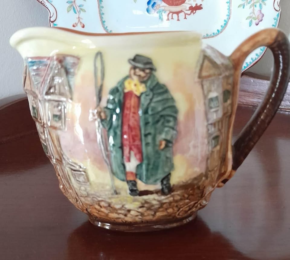 Royal Doulton Tony Weller Pickwick papers jug Royal Doulton Tony Weller Pickwick papers jug