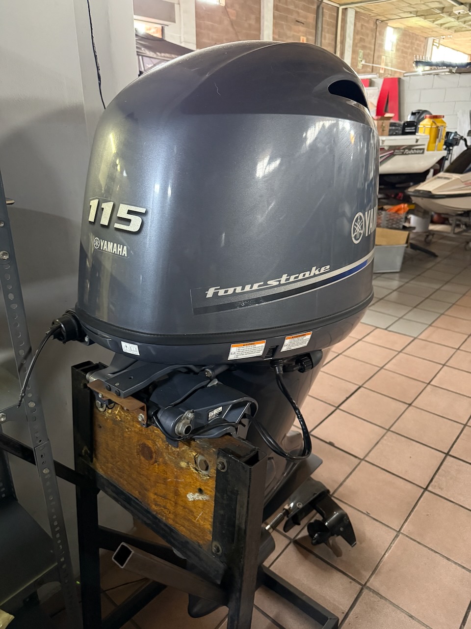 2020 Yamaha 115 hp long shaft - ( 0 hours) 4stroke new outboard boat engine