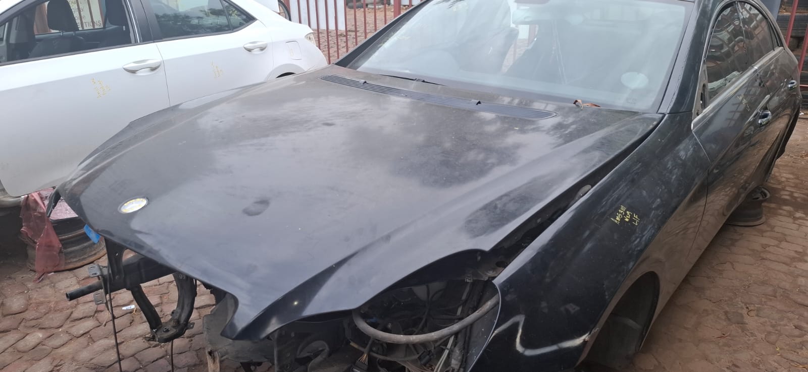 Mercedes CLS350 W219 Bonnet Hood for Sale Mercedes CLS350 W219 Bonnet Hood for Sale