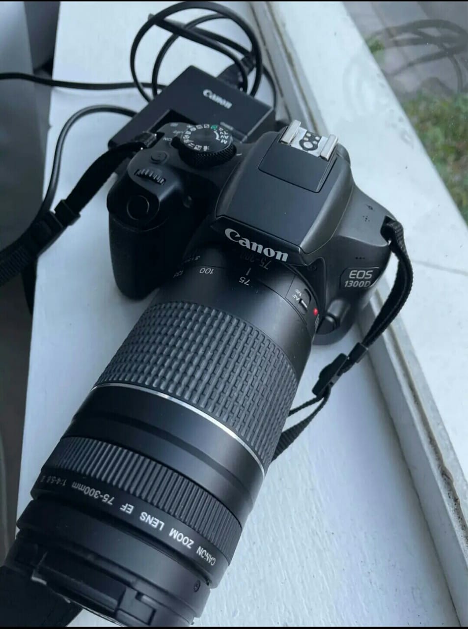 Cameras with lenses Cameras with lenses
