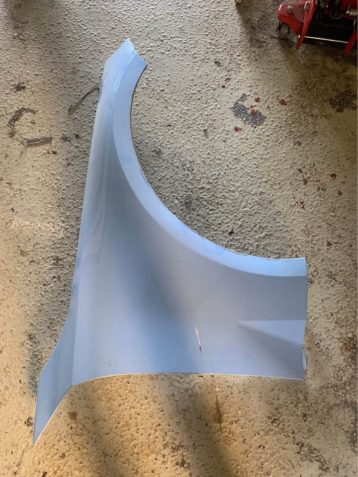 BMW M2 G87 fender