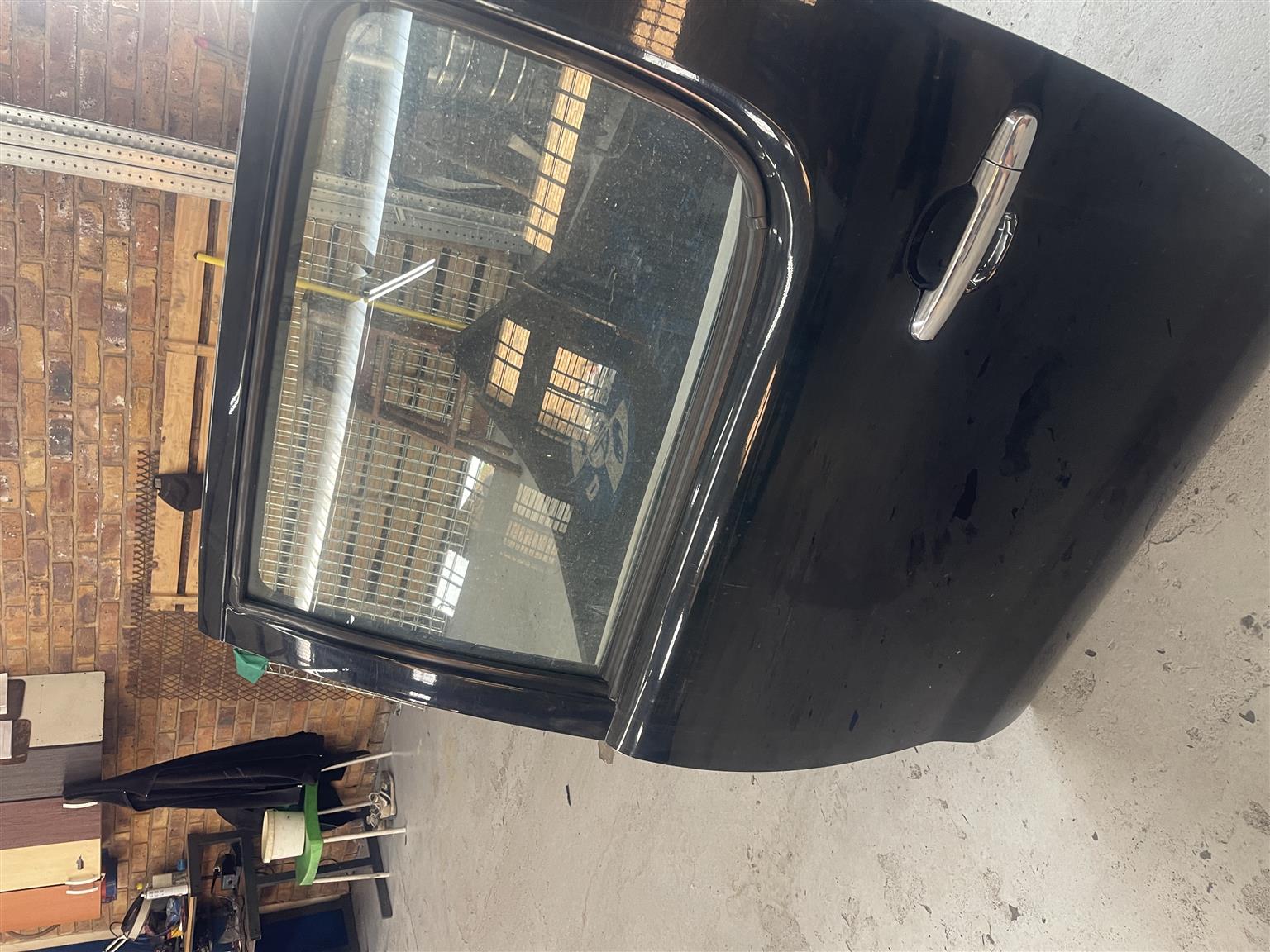 door l/r for toyota hilux d/c d4d - Private Seller door l/r for toyota hilux d/c d4d - Private Seller