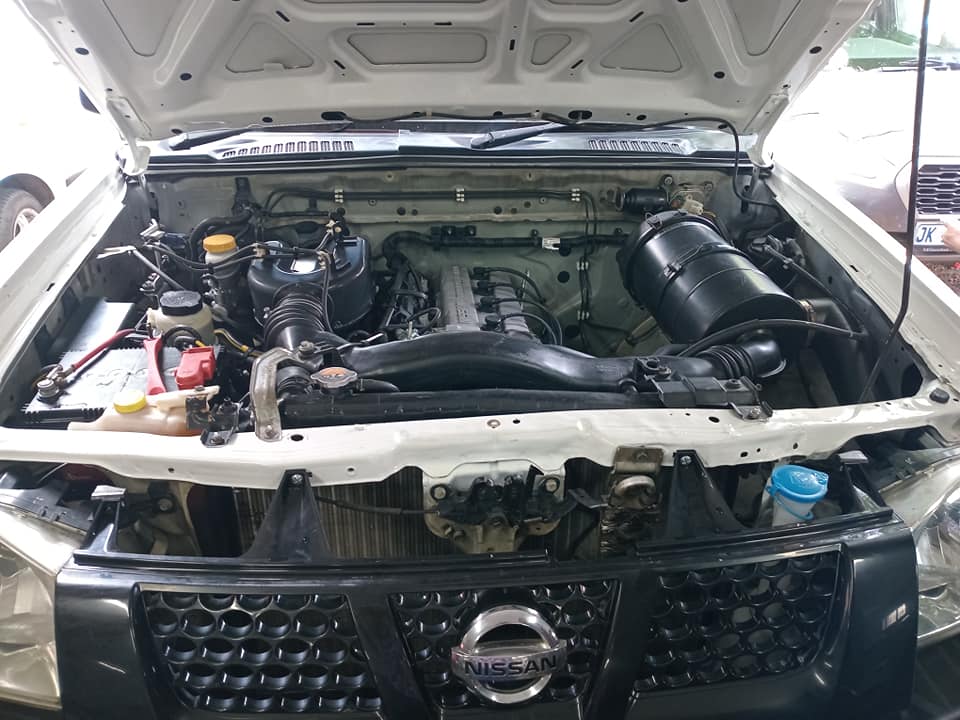 2017 Nissan NP300 2.0 Petrol, Manual, White, Sparekey 107000km