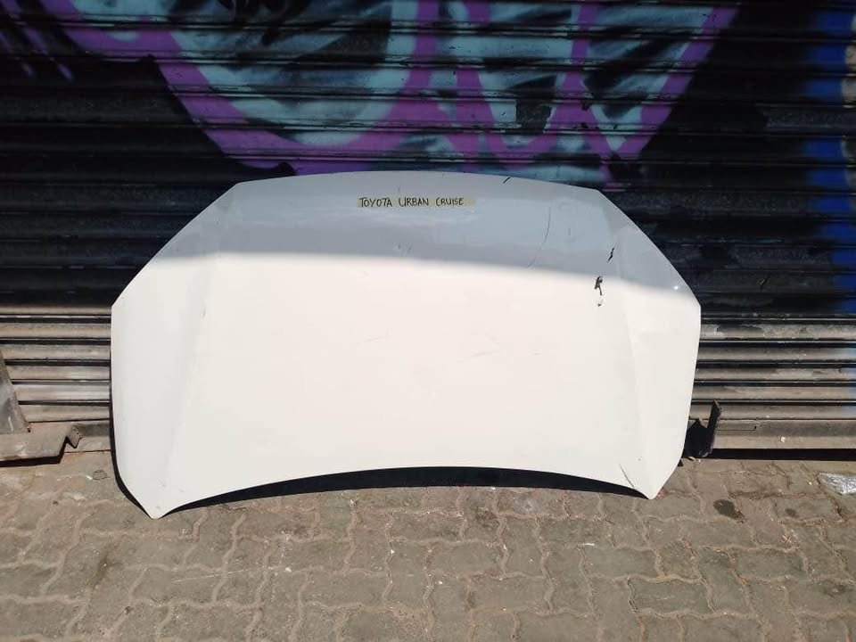 Toyota Urban Cruiser Bonnet - Private Seller Toyota Urban Cruiser Bonnet - Private Seller