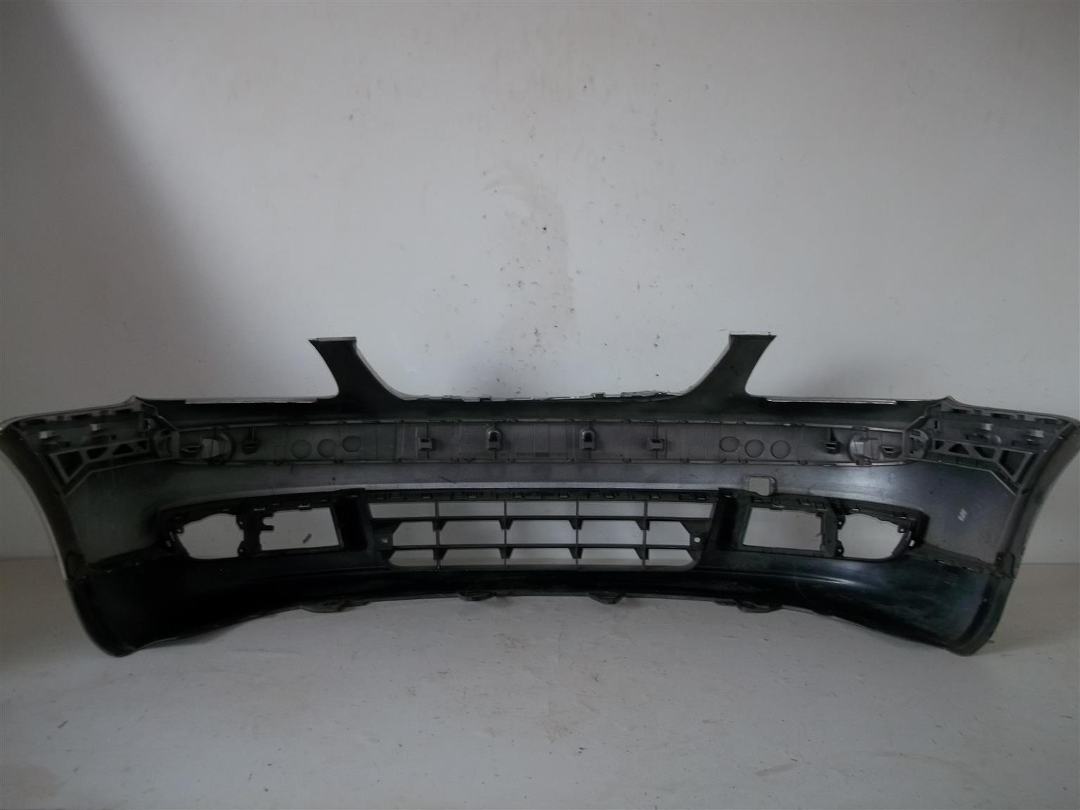 VW Touran '03-'10 front bumper - Private Seller VW Touran '03-'10 front bumper - Private Seller