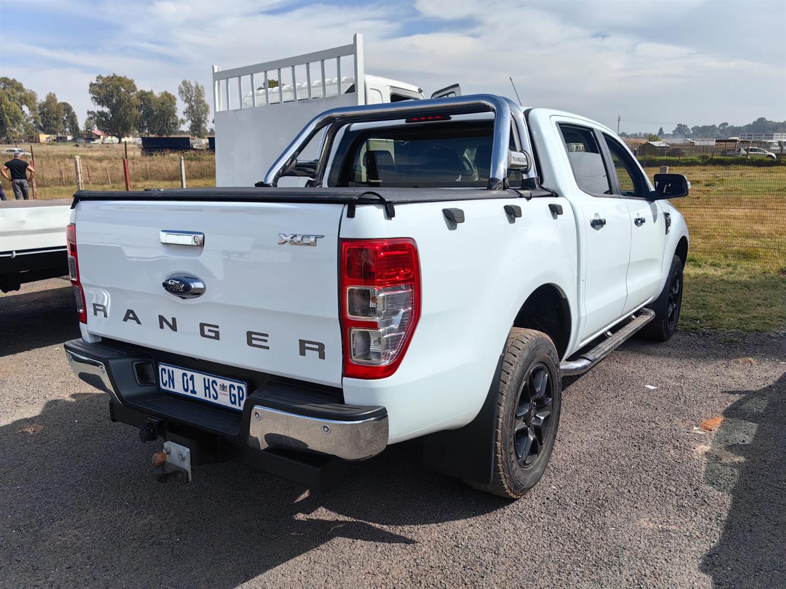 Ford ranger 3.2Xlt double cab manual 4x2