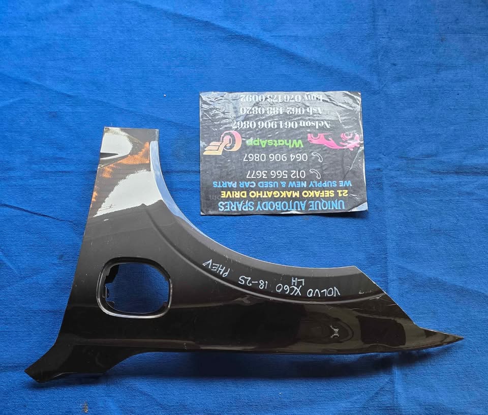 Volvo XC60 PHEV Left Fender - Private Seller Volvo XC60 PHEV Left Fender - Private Seller