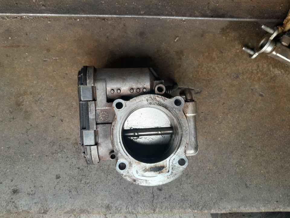 Kia Sportage Throttle Body for Sale - Private Seller Kia Sportage Throttle Body for Sale - Private Seller