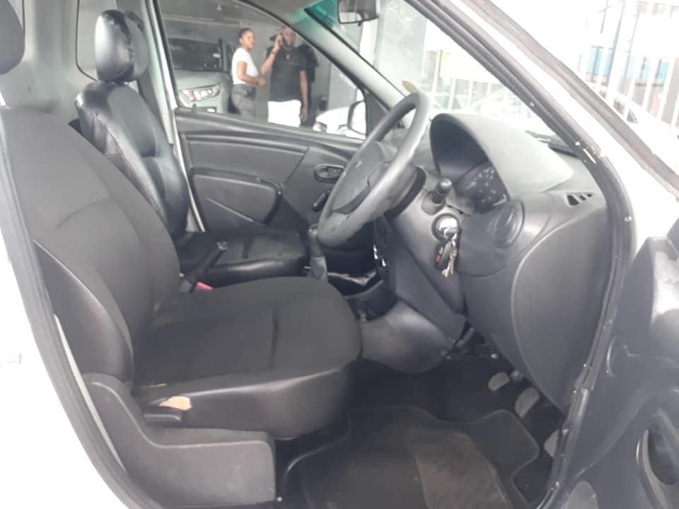 2018 NISSAN NP200 1.6