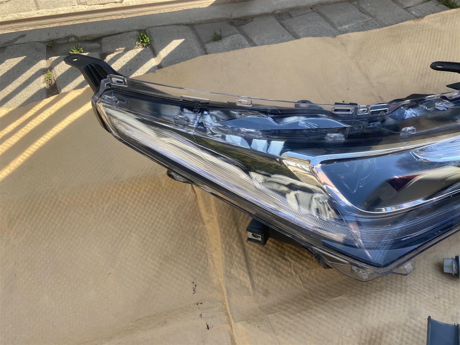 2019 TOYOTA COROLLA PRESTIGE FULL LED HEADLIGHTS FOR SALE
