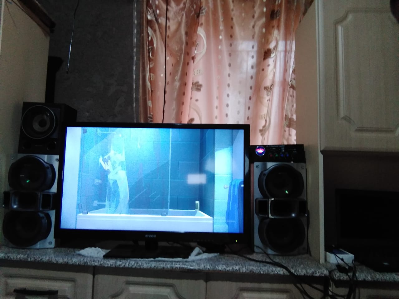 TV speakers and Digimark empor